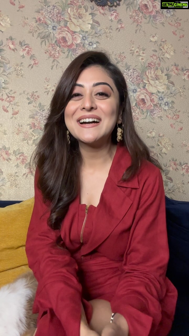 Falaq Naaz - 102.3K Likes - #BiggBoss ke safar ka anth ho gaya hai, lekin #FalaqKiFauj aap sabhi ka pyaar aur support hamesha mere dil mein rahega! ❤️
Thank you so much, and stay tuned for exciting new beginnings! 💃
#womaniya #biggbossott2 #falaqnaaz #bbott2 #falaqkifauj #GratefulHeart #NewBeginnings 🌟