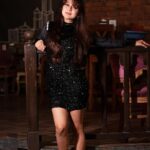 Falaq Naaz Instagram - Bold choices & beautiful outcomes! 💥✨ . . . . Styled by - @purvabansal5 Outfit by- @__madeforher__ 📍 : @mitronandheri Location PR : @maverick.communication01 📸 : @sn_photografy_06 #womaniya #falaqnaaz #FalaqKiFauj #bold #beautiful #unapologetic #outfit #fyp