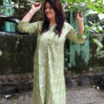 Falguni Rajani Instagram – Beautifull dress by @fabclub_official 

#dressesonline #indianattire❤️ #indianwearlove #salwarsuit #fabclub
