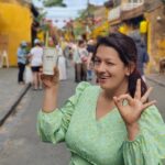 Falguni Rajani Instagram - Travell is an investment in yourself😍 #solotraveller #backpackers #couchsurfing #hoian #vietnam #danang #travel #travellvlog #reelkarofeelkaro #viralreels #viralvideos Hoian Town