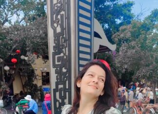 Falguni Rajani Instagram - #vietnam #couchsurfing #hoian #solotraveller #dancing #couchsurfing #nomad #backackerslife #comedyreels #dancingreel #viralreels #viralvideos #reelkarofeelkaro