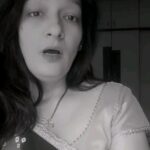 Falguni Rajani Instagram - #retro #oldsongs #foryou #beauty #instagood #traditionalwear #uniq