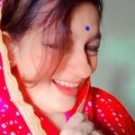 Falguni Rajani Instagram - #90smusic #90s #lovemusic #puranegaane #loveforever #reels #reelkarofeelkaro ♥♥♥