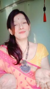 Falguni Rajani Instagram - #sareequeen #sareelover #indianattire #reels #viralvideos