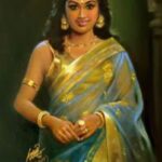 Fathima Babu Instagram – அஞ்சனம் தீட்டிய கூர்விழிகள் …  செஞ்சாந்துக் கன்னங்கள் … சுண்டியிழுக்கும் அதரங்கள் … வஞ்சனமில்லா வளைவுகள் … 

மாருதியின் ஓவியங்களைப் பார்த்தது பார்த்தபடி கிறங்கிக் கிடந்த நம்மை விட்டு அவர் பிரிந்தாலும் அவரின் ஓவியங்கள் தமிழின் கலையடுக்கில் காலத்திற்கும் உறைந்து நிற்கும்.

அன்னாரை இழந்து வாடும் அவரின் உற்றார்க்கும் உறவினர்க்கும் ஆழ்ந்த இரங்கல்கள்