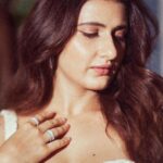 Fatima Sana Shaikh Instagram - 🤍🤍🤍 Outfit - @premyabymanishii Jewellery - @karishma.joolry Styled by - @twofoldstyles Shot by @dieppj Make up - @divyashetty_ Hair @hairbyradhika