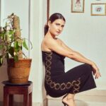 Fatima Sana Shaikh Instagram - 🖤🖤🖤 Outfit - @namratajoshipura Jewellery - @karishma.joolry Styled by - @twofoldstyles Shot by- @dieppj Make up- @divyashetty_ Hair- @hairbyradhika