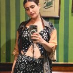Fatima Sana Shaikh Instagram - Print overdose Outfit: @theikatstory Rings: @bhavyarameshjewelry Earrings: @k_chapters