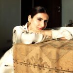 Fatima Sana Shaikh Instagram - Styled by @its_mariyamm 📸 @abeemanyousee Outfit:- @nouria_by_diptiadvait Accessories:- @sianofficial_ Clutch:- @oceana_clutches Assistant:- @palakbhate