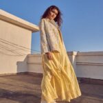 Fatima Sana Shaikh Instagram - 🌼🌼🌼 @nmacc.india @ilovepero @dieppj