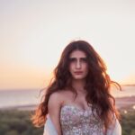 Fatima Sana Shaikh Instagram - Styled by @akshitas11 with @khushi46 Make up - @nishisingh_muah Assisted by - @isha_hmua Hair- @arvindkumar_hair Outfit- @taruntahiliani Jewellery- @aulerthofficial Shot by- @dieppj