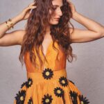 Fatima Sana Shaikh Instagram - One with @fatimasanashaikh 🌻 Outfit @therealblife Accessories @equiivalence Styled by @its_mariyamm Assisted by @palakbhate Photography @dieppj Mua @dhwanidave18 Hair @paloshell . . . . .