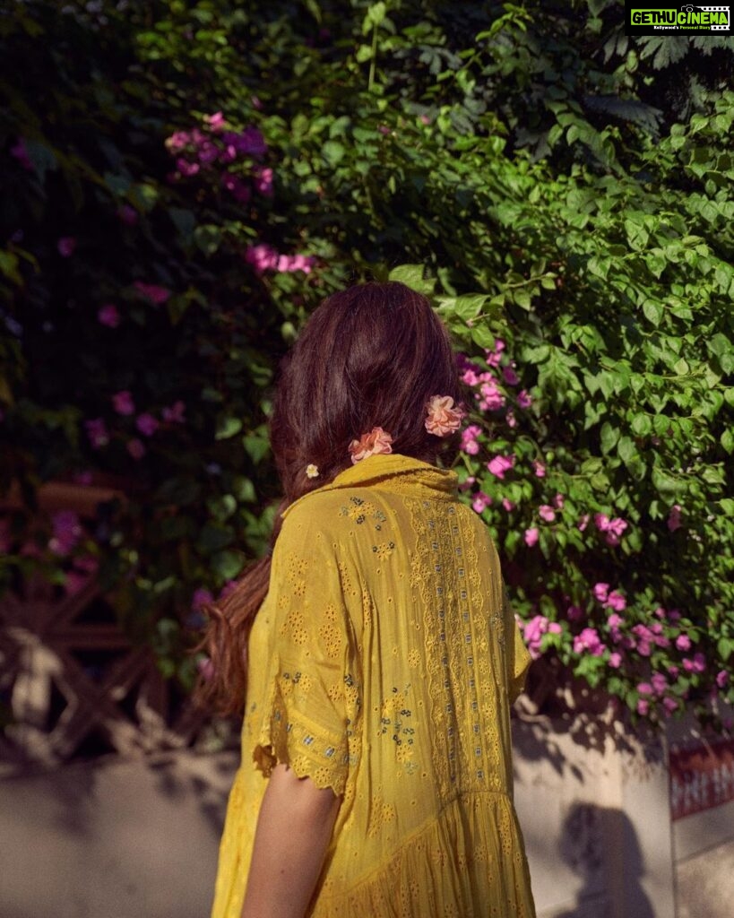 Fatima Sana Shaikh Instagram - Feelimg yellow. Wearing @ilovepero Shot by @dieppj