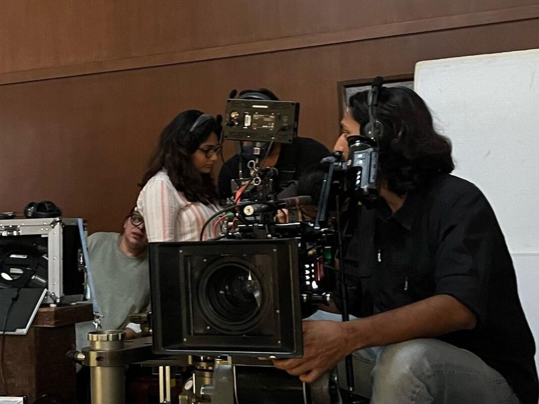 Fatima Sana Shaikh Instagram - Its a wrap for #sambahadur But I am so happy that I got to work with @vickykaushal09 @meghnagulzar and @sanyamalhotra_ again. @meghnagulzar you are such an incredible director and such an inspiration. Thank you for being so authentically you and your passion and clarity of what you want to make, made me want to work harder. Thank you. @vickykaushal09 dost, tum kitne ache actor ho!!!! How can you be so good! And so calm and also a acha aadmi. So glad that I got to work with you! ❤️ @sanyamalhotra_ shishter, kya hi Bolna tumhaare baare main. Another film together. And another film where you'll shine like you always do. Star ❤️ @maharrshshah friend!!! Silent supporter 🤗🤗🤗 thank you for existing. You still have to give me some books and I have to send you some.