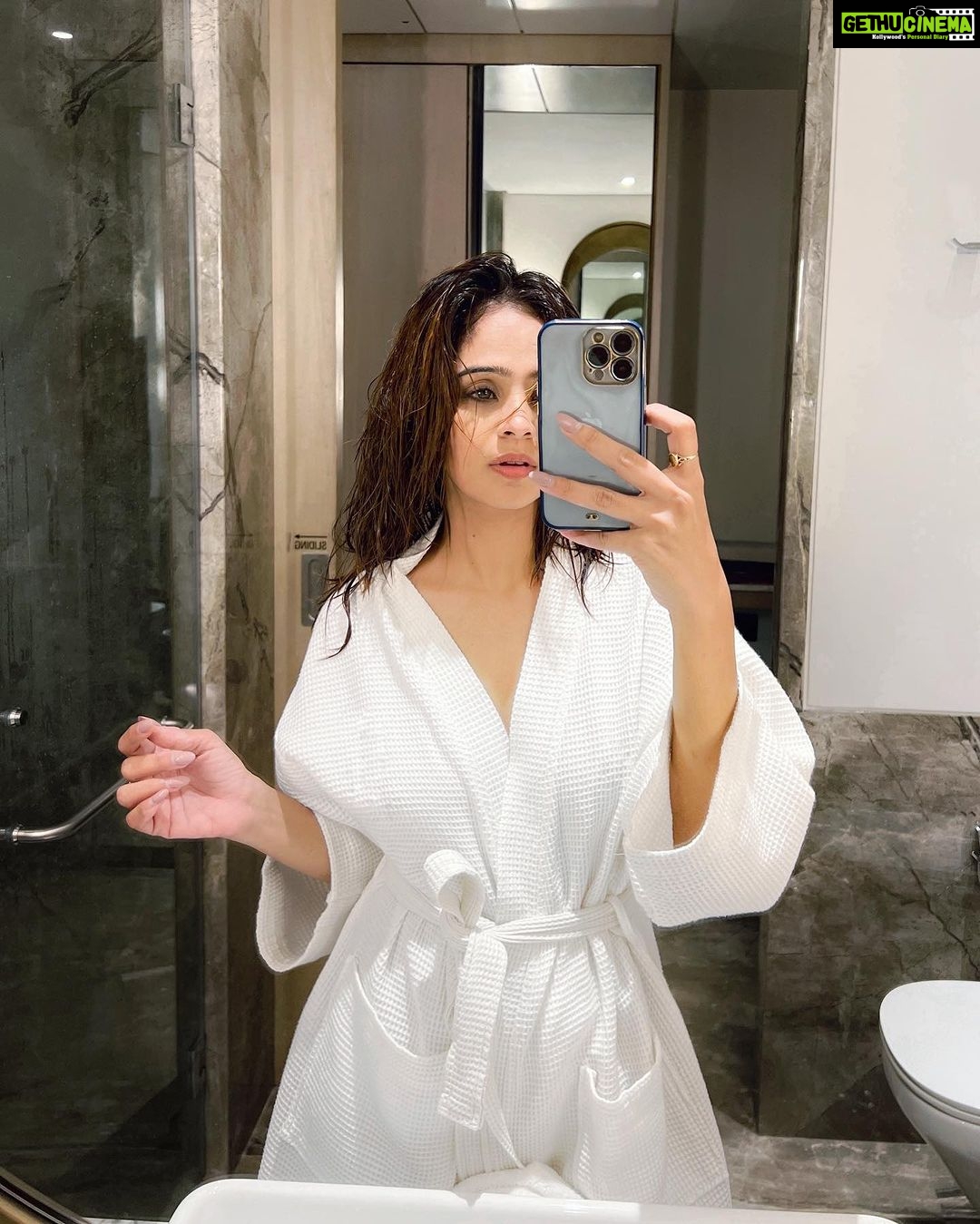 Fenil Umrigar Instagram - my soul just thinks your soul is pure magic 🕊️
