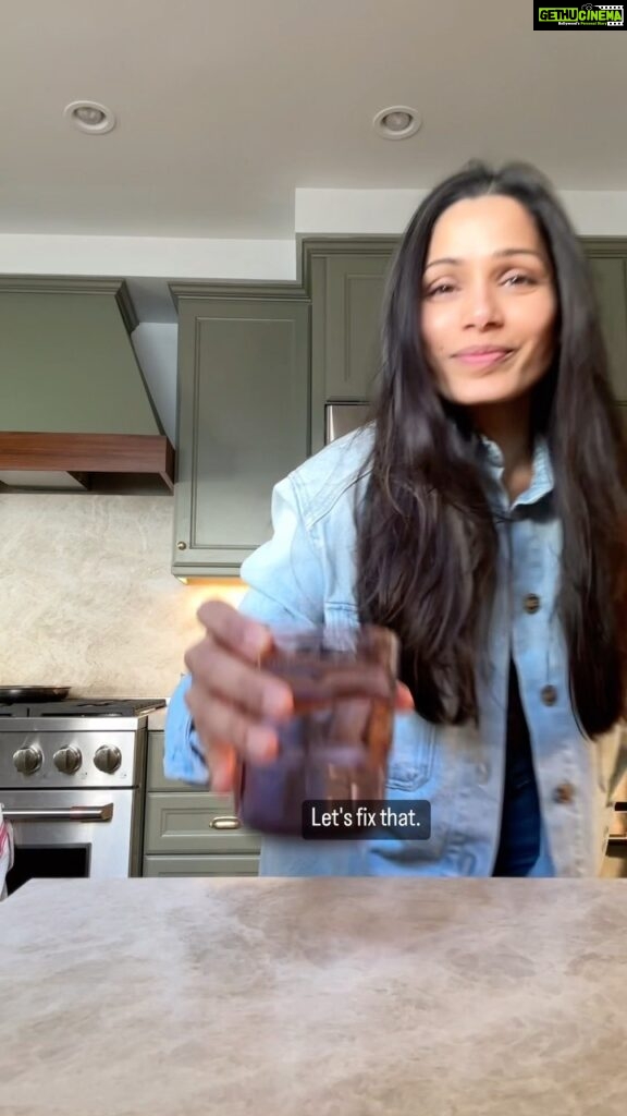 Freida Pinto Instagram - We created a pocket sized rehydration solution (that actually tastes good). Traditionally taken during or post-workout, BCAAs can be enjoyed all day to help you stay hydrated. Packed with 5g of 2:1:1 BCAAs per scoop, we’ve also added magnesium and potassium to help restore those muscles and leave you feeling your best.