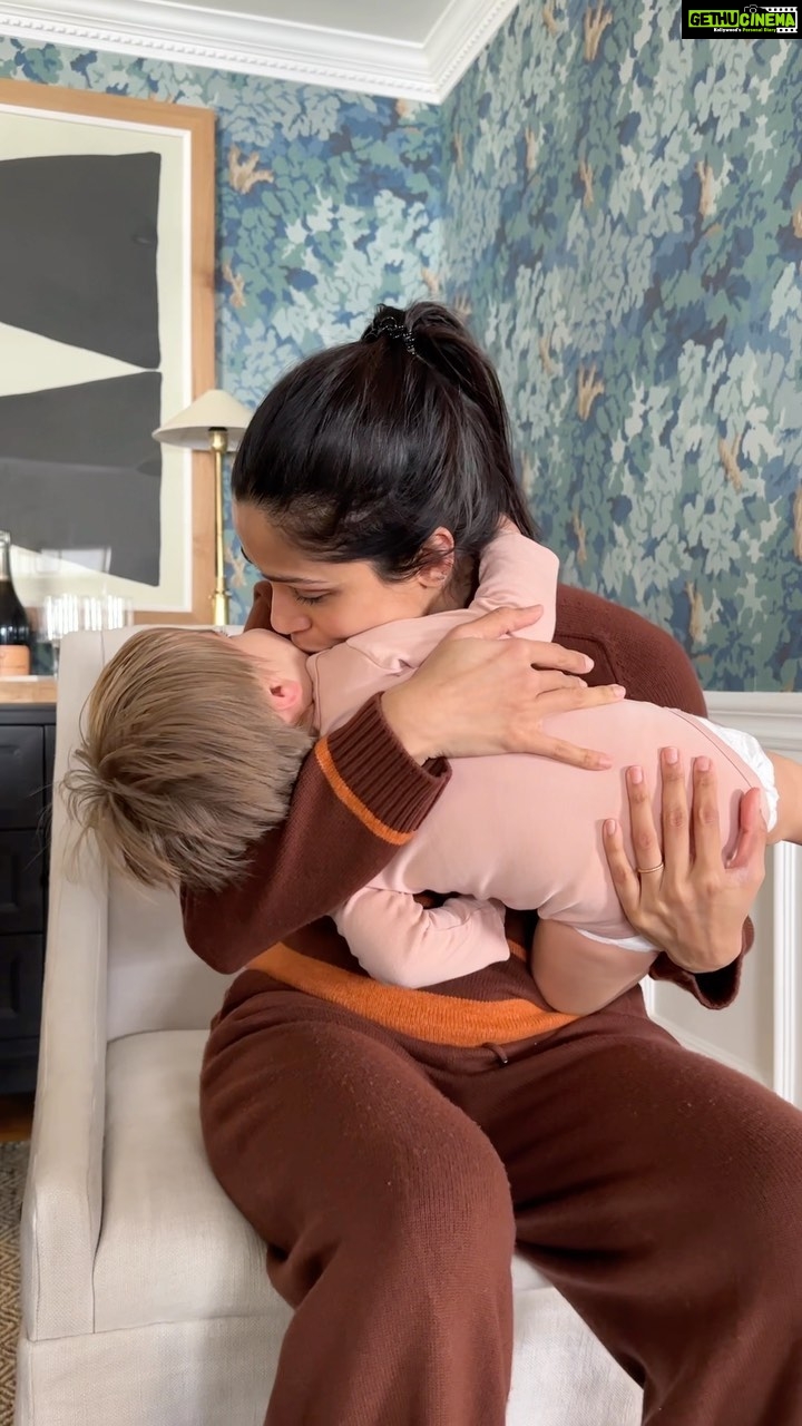 Freida Pinto Instagram - Are there any other Mamas out there who can’t resist your baby’s cheeks even when your babe has had enough of your kisses? The irresistible nature of babies cheeks …