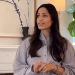 Freida Pinto Instagram - It’s a few days before Christmas and I had hoped that my playlist would blast all my favourite Christmas songs. However I must report, @cocomelon_official still dominates this household and particularly “Pasta Song “