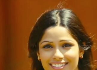 Freida Pinto Instagram - Just last week, a kind elderly gentleman waiting to be seated before me at one of my favourite restaurants in Austin did a double turn when he saw me. I smiled politely because I knew he was going to say something like “Haven’t I seen you before” or “You look like someone I know”. But then he made me smile even harder as he exclaimed without hesitation, “LATIKA!” It’s been 14 years since Slumdog Millionaire premiered worldwide and a lot has changed except for the fact that I’m still recognized as Latika. Latika will always be a part of me and I couldn’t have been more grateful for the jumpstart Slumdog gave me. Jai Ho! Los Angeles, California