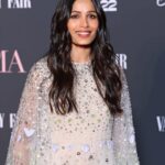 Freida Pinto Instagram - What a glorious night celebrating women in film all over the world at Vanity Fair's Women in Cinema dinner. @RedSeaFilm #FilmIsEverything #RedSeaIFF22