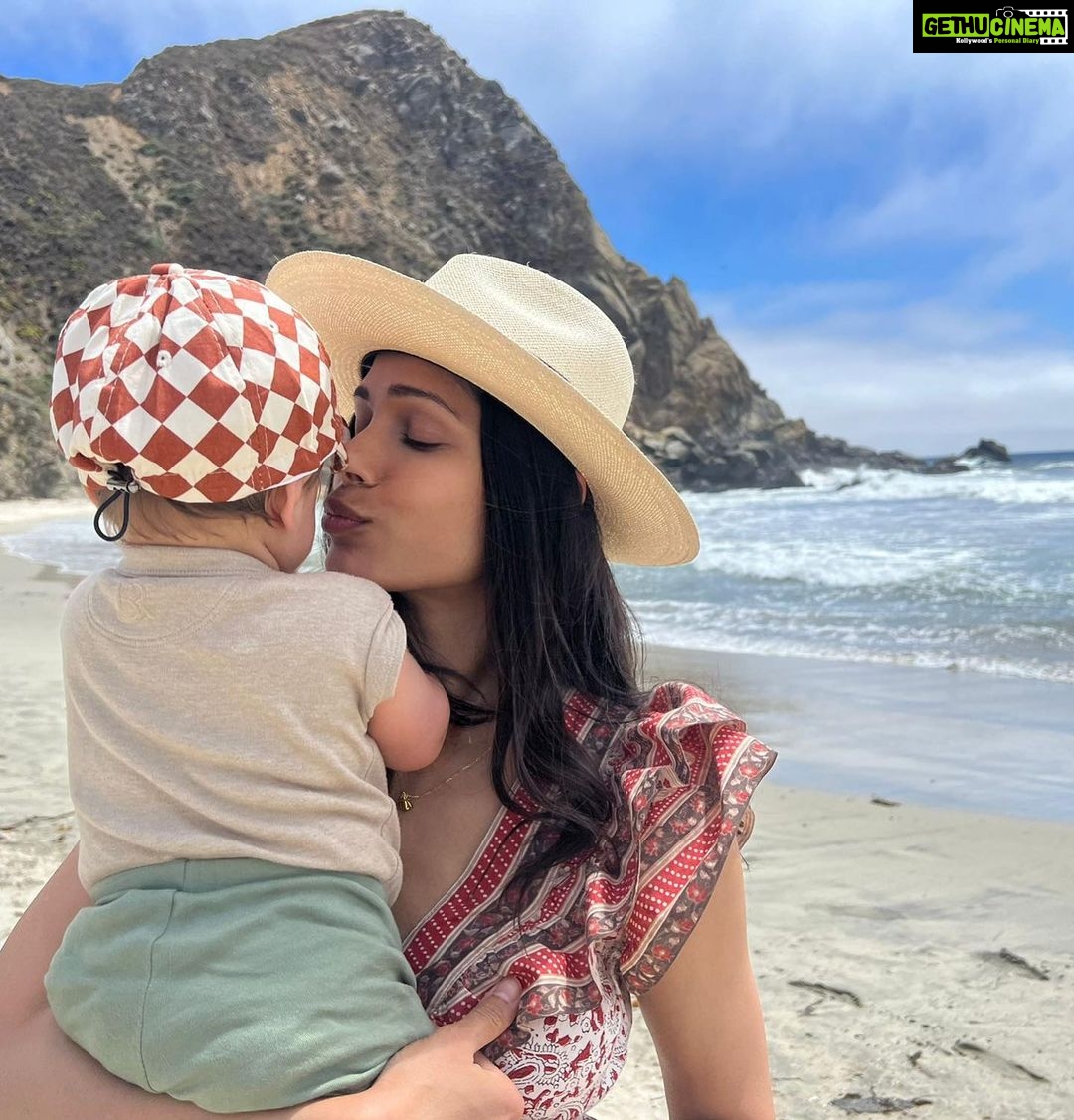 Freida Pinto Instagram - Home away from home. Big Sur, California