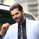 Ganesh Venkatraman Instagram - Don't look back – forward, infinite energy, infinite enthusiasm, infinite daring,and infinite patience – then alone can great deeds be accomplished ❤❤ #fridayvibes #GaneshVenkatram #makingpositivitygoviral #becomingthebestversionofyourself