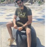 Ganesh Venkatraman Instagram - LIFE isnt about 'living without problems' Its about how 'we solve our problems' and LIVE IT ! #thoughtfulthursday #makingpositivitygoviral #GaneshVenkatram #traveldiaries #becomingthebestversionofyourself