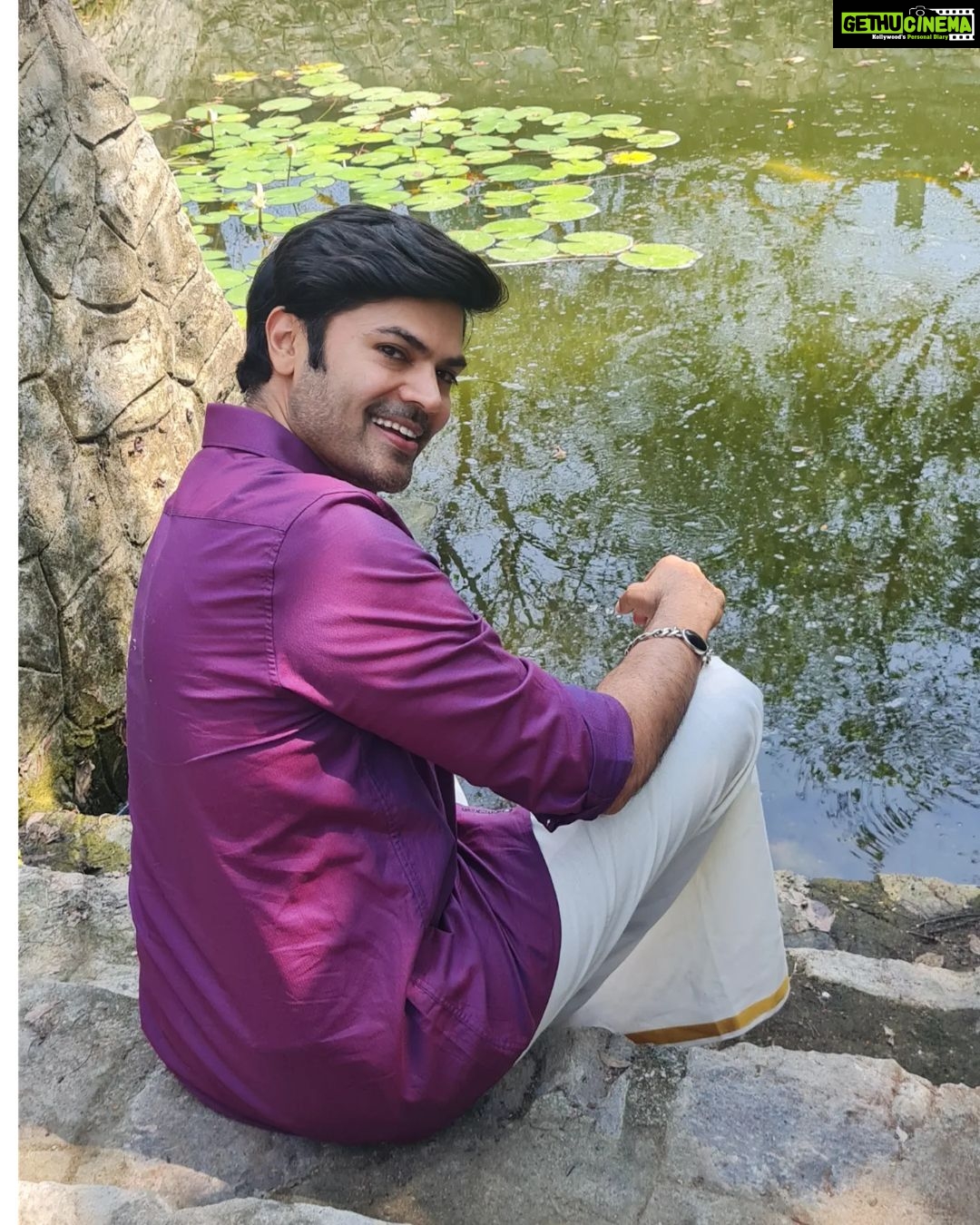 Ganesh Venkatraman Instagram - Sunday is a great time for Self Reflection... Gratitude For the life u have created and a Vision for what u want to create... and no better place than in the midst of mother nature ❤ #Sunday #makingpositivitygoviral #GaneshVenkatram #becomingthebestversionofyourself