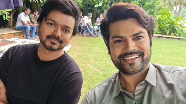 Ganesh Venkatraman Instagram - With the ever charming #thalapathy Vijay anna who has wowed the audience all over with his mind blowing performance in #Varisu What a range he has as an Actor- comedy, emotion, action, drama u name it.. and doing it for the last 30 years What a Legacy ❤❤ And guys.. he is a total live wire and so much fun on the sets too.. missing his humor 😊.. love u anna🤗 #30yearsofvijayism #thalapathyfanforever #thalapathyvijay #varisupongal‌  #varisublockbuster #behindthescenes #shootingspot #Tamilcinema #thalapathyfanforlife