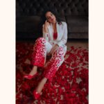 Gayathrie Instagram – Photography: @linsonantony_
Cinematography: @vivekpremsingh
Editing: @premraj________
Stylist: @story_of_esther
Retouch: @mystical_tweak
MUA & Hair: @rgmakeupartistry
Outfit: @qaleeziya
Photography team: @jijith_m_j
Production: @roosakiproduction
Shot for @she_india 
Concept art: @zouthking 
Content: @deepthi_karat
Content design & edit: @slowbharath

#fashion #photography #conceptdesign #womensday #fashiondesigner #fashionmodel #mensturation
