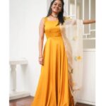 Gayathrie Instagram - For #Udanpaal promotions ✨ Styling : @shimona_stalin Outfit : @vkfashion2018 Accessories : @aarveechennai Photographer : @kanmaniphotography
