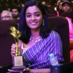 Gayathrie Instagram – Thank you to the jury at #thecornerseatsinternationalfilmfestival and @jayatvofficial , for giving me this award for #Maamanithan !
@seenuramasamy sir! Thank you for giving me Savithri! I’m forever indebted!
