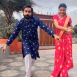 Hamida Khatoon Instagram - When you have a dancing partner on sets 💙🩷 #gasolina #trending #reelsindia #starmaa #brahmamudi