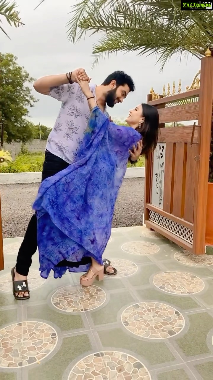 Hamida Khatoon Instagram - Rahul and Swapna ❤️ #hamida #hamidakhatoon #srikarkrishna #srikarkrishnaofficial #srikarkrishnafans #rahul #rahulswapna #reels #reelsinstagram #reelitfeelit #orendupremameghaalila #baby #telugu #telugusongs #brahmamudi #starmaa