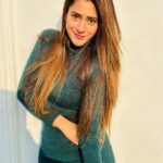 Hiba Nawab Instagram – Shine bright ✨