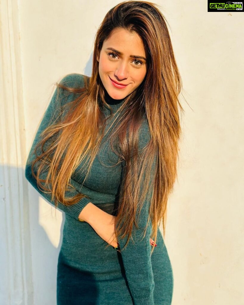 Hiba Nawab Instagram - Shine bright ✨
