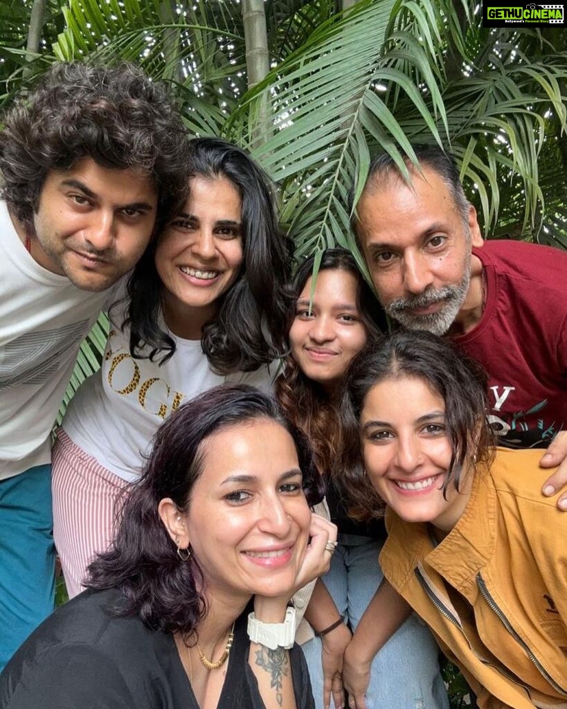 Isha Talwar Instagram - In the world of AI,finding human connections ! ☘🪷🍂🌸🌼 Oel Nature Retreat