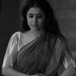 Isha Talwar Instagram - Navarasa Sadhana 🍂 Phase 3 @natanakairali Thank you Guruji Venu G ! 🙏❤️ 📸 @manojparameswaran #natyashastra #workthecraft #june2023 Natanakairali