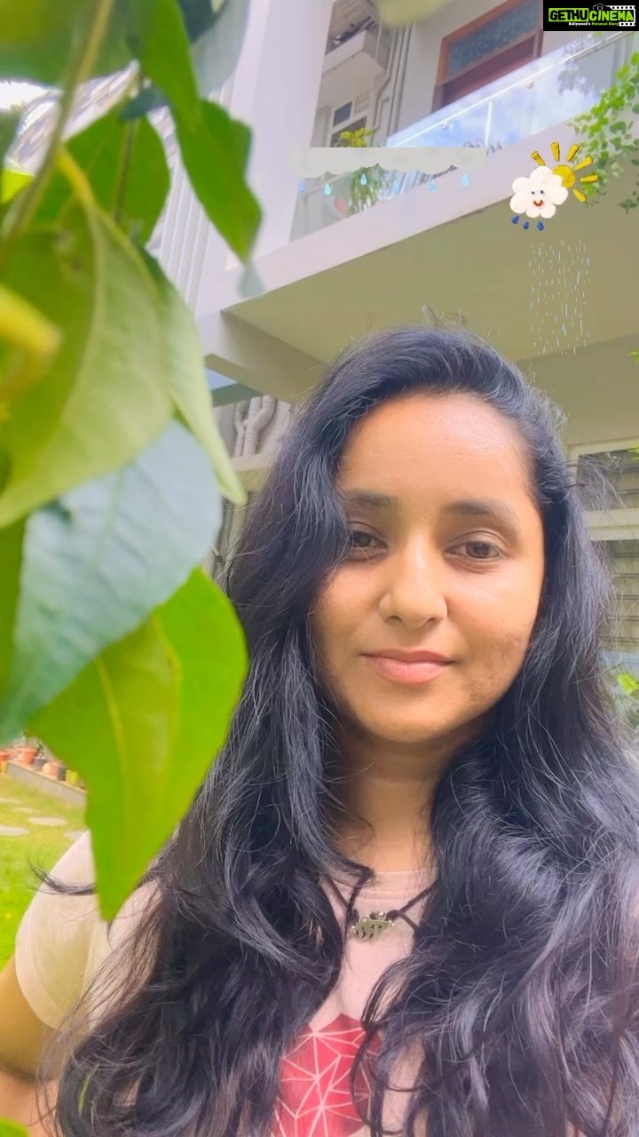 Ishika Singh Instagram - After a dreadful summer .. am in love with this first rain 🌧️ of monsoon . Everything looks so beautiful now …. Welcoming rains n monsoon 🥰😋 #rainyday #rain #rainy #raindrops #monsoon #monsoon☔ #monsoondiaries #reelsinstagram #reelsvideo #reelitfeelit #reelit #reelkarofeelkaro #reelitfeelit❤️❤️ #reelsviral
