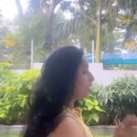 Ishika Singh Instagram – When ur daughter video bombs ur reel and u forget the steps 🤭🤭 all u can say to her is PRETTY WOMAN opsiee I guess it’s pretty girl 👧 👩 #prettywoman #prettygirls #motherhood #momlife #momblogger #momanddaughter #momlifebelike #mommyhood #mommylife #mommeme