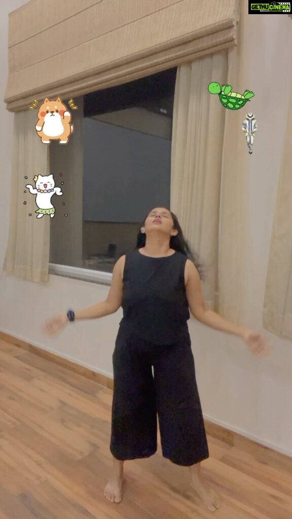 Ishika Singh Instagram - Malang Sajna … is always on my mind !!!! It’s such a soothing song 🎶 … #malang #reels #reelsinstagram #reelitfeelit #reelkarofeelkaro #reelvideo #reelsviral #reelitfeelit❤️❤️ #reeltoreel #dancing #dancingmom #dancing_is_life #dancereels #dance#dancelife #dancelove