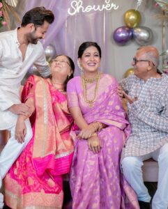 Ishita Dutta Instagram - Love Laughter Gratitude Happiness Blessings.. This day was everything we could have asked for…
Thanku for all ur wishes and love. 🧿

Some moments from the ceremony ❤️❤️❤️

@mjayphotography_