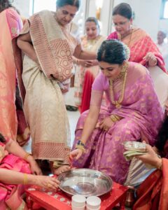 Ishita Dutta Instagram - Love Laughter Gratitude Happiness Blessings.. This day was everything we could have asked for…
Thanku for all ur wishes and love. 🧿

Some moments from the ceremony ❤️❤️❤️

@mjayphotography_