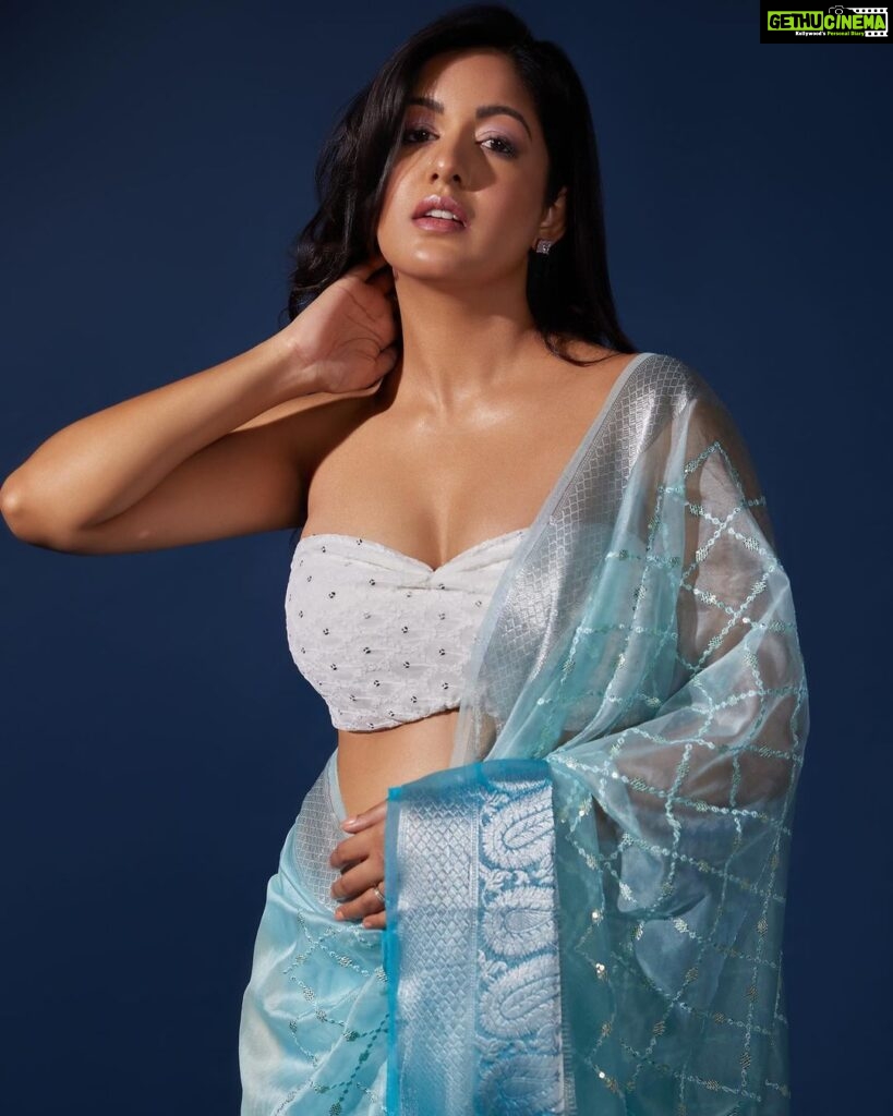 Ishita Dutta Instagram - 💙💙💙 Cover girl of @fablookmagazine march issue. Editor & Founder @milliarora7777 @ankkit.chadha2222 Saree from @sareesbychirag Styled by @milliarora7777 Assisted by @styled_by_tanisha Mua @dishisanghvii Hair @amuthevar Shot by @tanvivoraphotography
