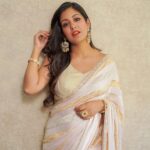 Ishita Dutta Instagram - ❤️❤️❤️ Styled by @natashaabothra With @priyankaa.a_91 Saree @kaaishabyshalini Ring and bangles @miranabymegha Earrings @rubans.in