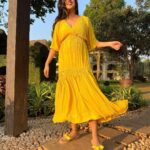 Ishita Dutta Instagram – #sunkissed 💛

Wearing @howwhenwearclothing