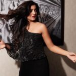 Ishita Dutta Instagram – Finding comfort in the chaos…

Styled by: @styleitupbyaashna 
Shot by: @vishalpaul.me 

Outfit by: @fashionique.couture 
Rings: @inayatfashions 

Makeup: @punya.makeupandhair
Hair: @divyachaudhary024