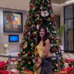 Ishita Dutta Instagram – Holiday done right…. @pullmannewdelhiaerocity 

Thanku for the amazing hospitality yummy food and the best view. ❤️❤️❤️

@umesh_celebrity_manager