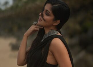 Ishita Dutta Instagram - There’s no smoke without 🔥. Feeling 🔥-y. To understand the caption please contact @ihebahp Styled by: @styleitupbyaashna Shot by: @vinaylolam_ Outfit: @kaliclothingsco Jewellery: @fashionjewellery_21 Hair & Makeup: @makeup_by_neha_ansari