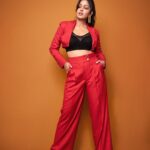 Ishita Dutta Instagram – Getting ready for Christmas 🎄 

Styled by @natashaabothra 
Team @mausmi_mitra_
Outfit @ranbirmukherjeeofficial
Earrings @misho_designs
Ring @pc_jeweller 
Photographer @ashish_ojha_photography